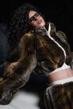 CROPPED FAUX FUR JACKET - Image 2