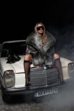 MID LENGTH FAUX FUR COAT - Image 6